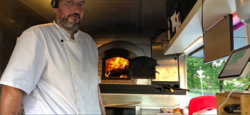 Lire la suite à propos de l’article Camion Pizza à Lunel